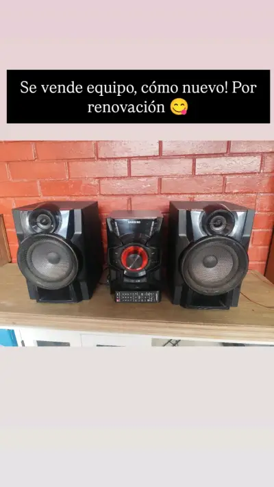 Equipo de sonido Samsung con parlantes potentes - miniatura 1
