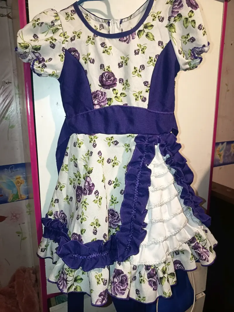 Vestido infantil floral con encaje - 2