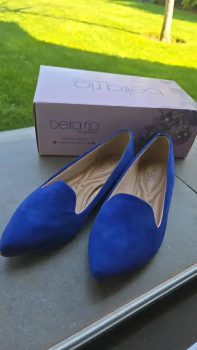 Zapatos planos azules Beira Rio confort - miniatura 2