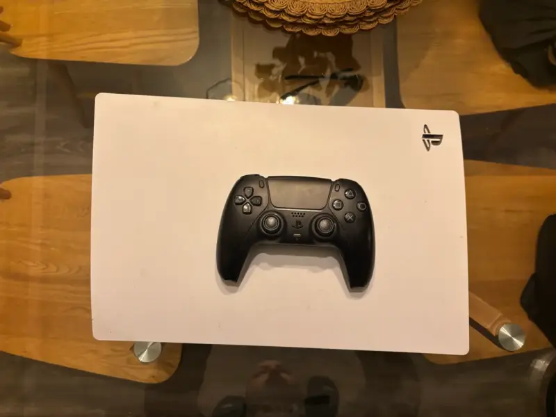 Consola PlayStation 5 con Control DualSense - 4