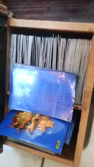 Álbum de Cartas Mitos y Leyendas con Caja - miniatura 5