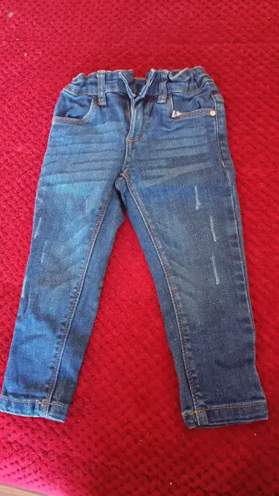 Jeans de mezclilla para niños talla 2 - miniatura 1