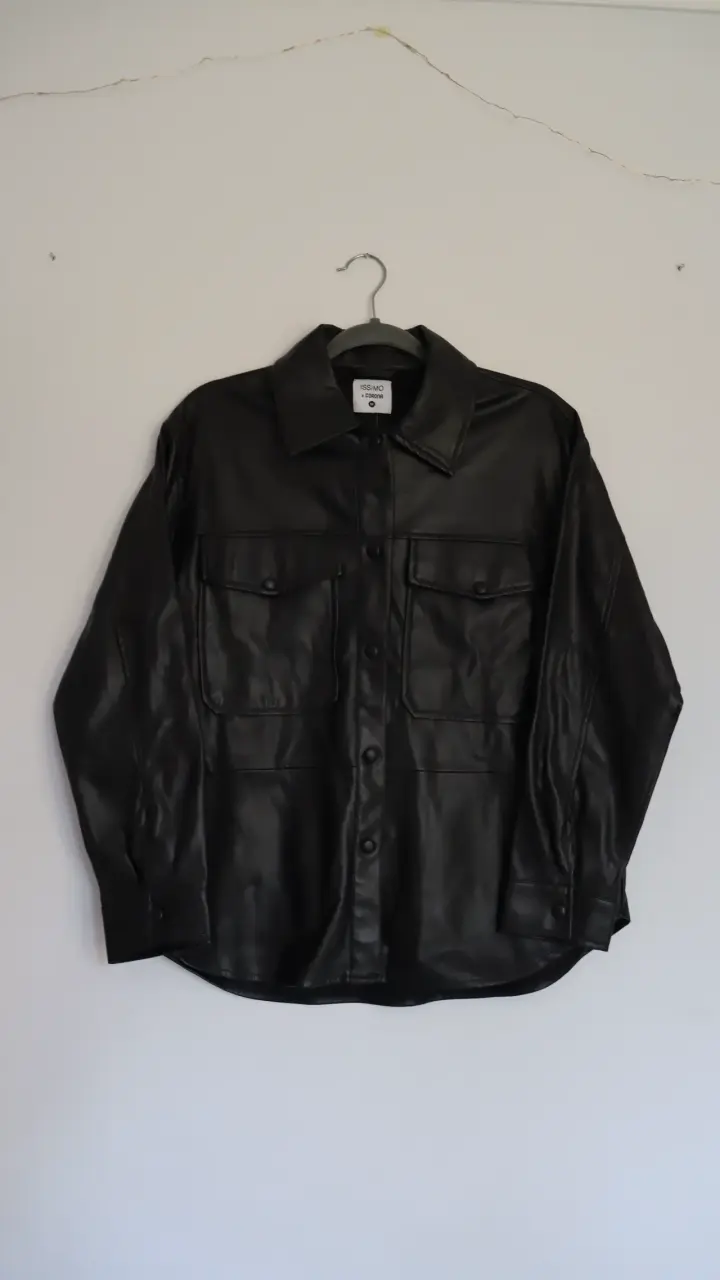 Chaqueta de cuero negra Issimo x Corona - 1