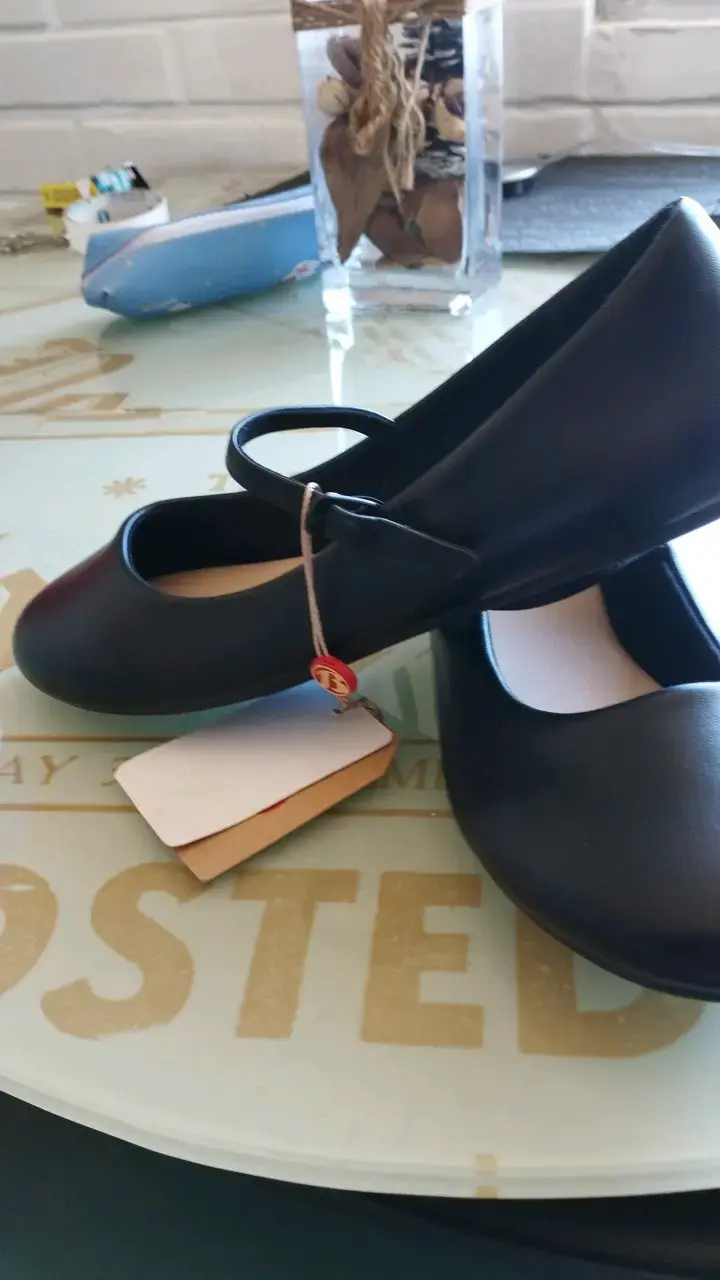 Zapatos planos negros para mujer Bata - 2