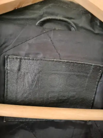 Chaqueta de cuero negra para hombre XL - miniatura 2
