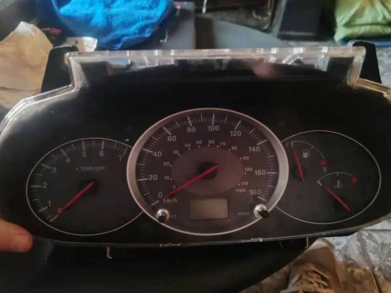 Tablero de instrumentos mahindra - 1