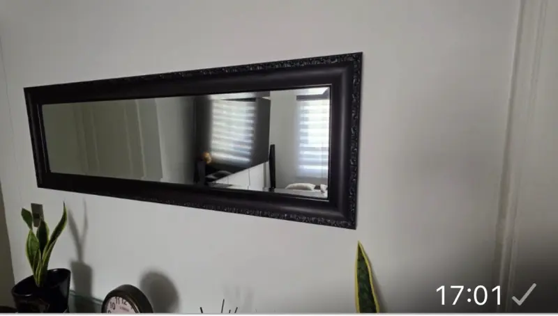 Arrimo de madera y vidrio - 2