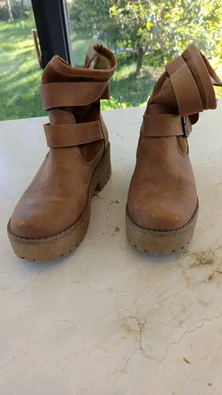 Botines de cuero marrón con plataforma - 1