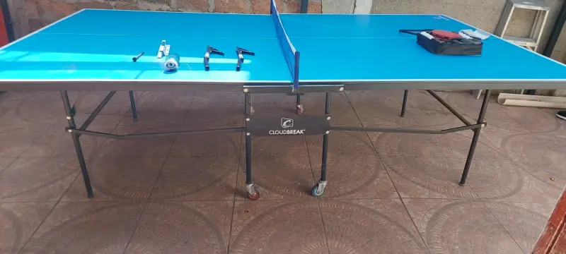 Mesa de Ping Pong Plegable Cloudbreak con Accesorios - 1