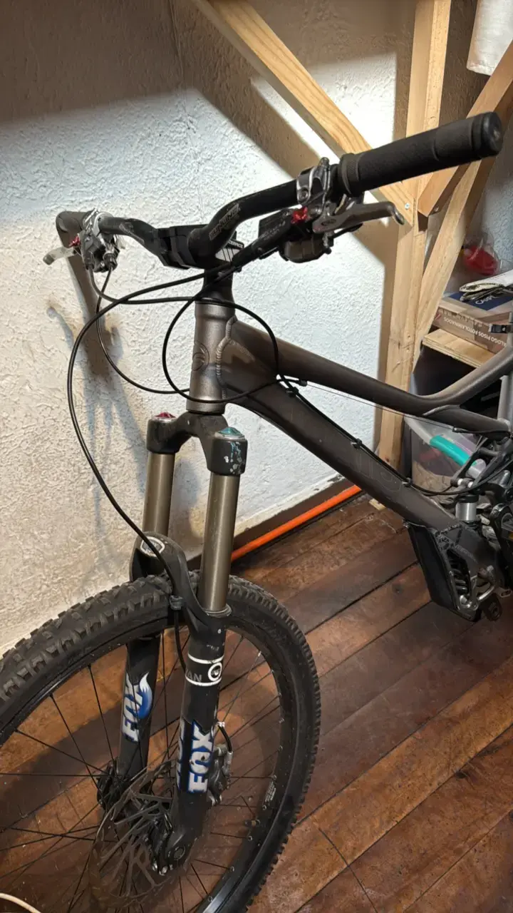 Bicicleta enduro - GIANT Reign - 2
