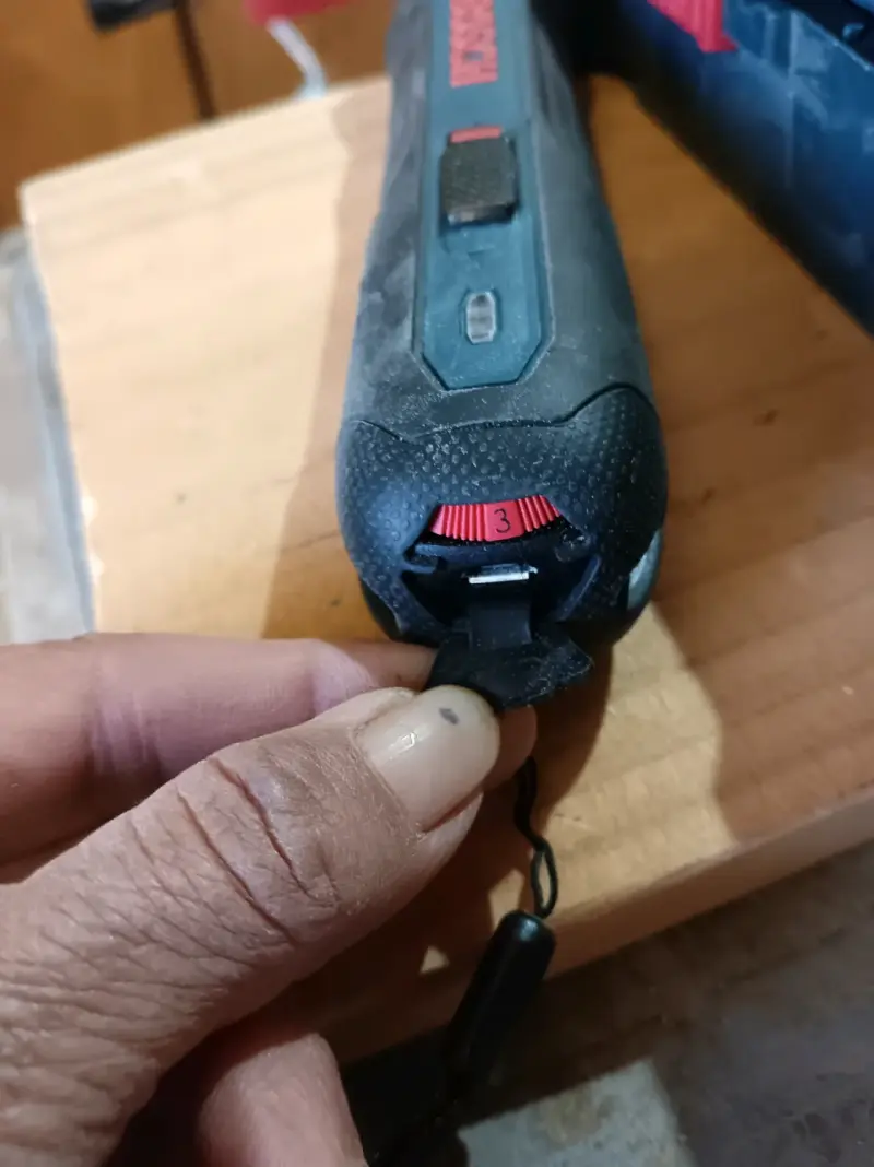 Destornillador Eléctrico Bosch GO con Estuche - 3