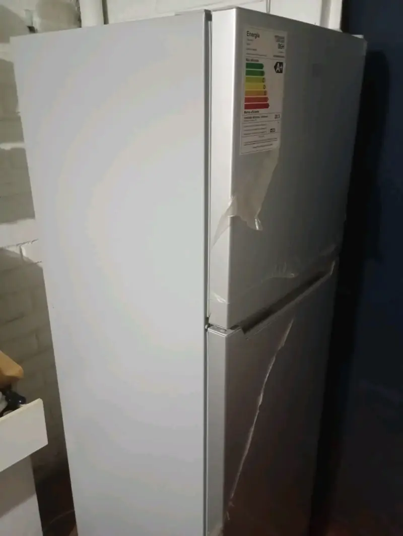 Refrigerador de dos puertas con tecnología Multi Air Flow - 4