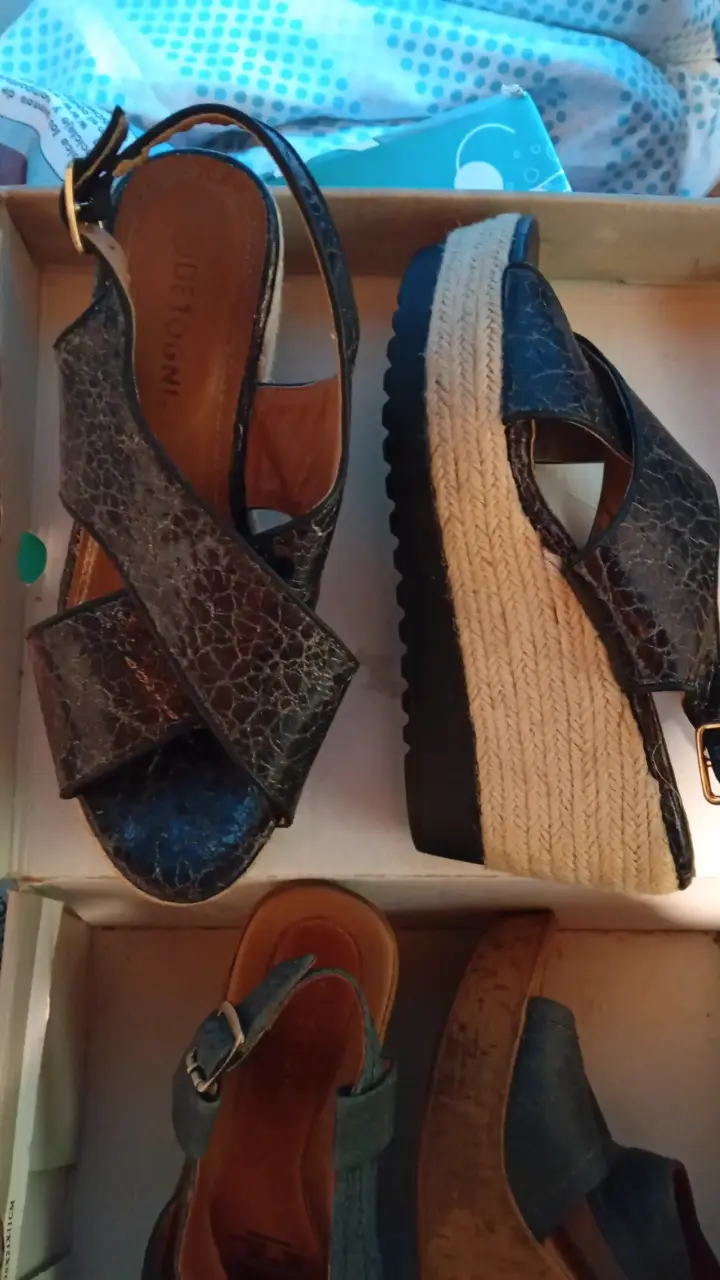 Sandalias de Plataforma Azul y Negras - 2