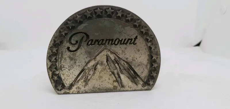 Pisapapeles Paramount Studios decorativo - 2