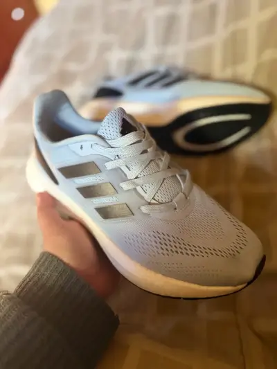 Zapatillas deportivas Adidas Boost N 41/ 26cm - miniatura 1