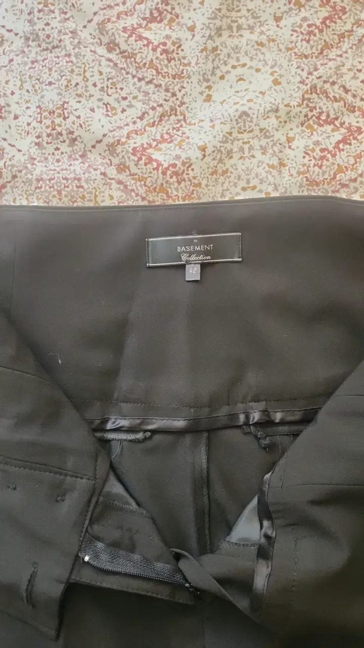 Pantalones de vestir negros Basement para mujer - 4