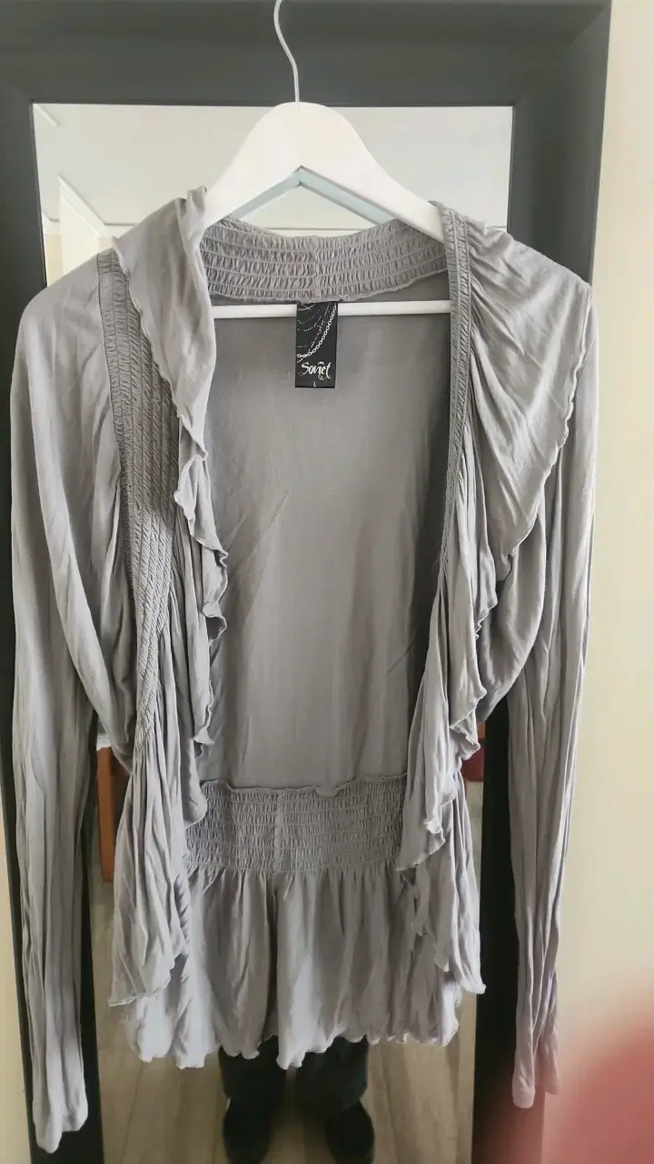 Cardigan gris con volantes Sonet - 1