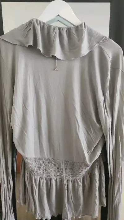 Cardigan gris con volantes Sonet - miniatura 3