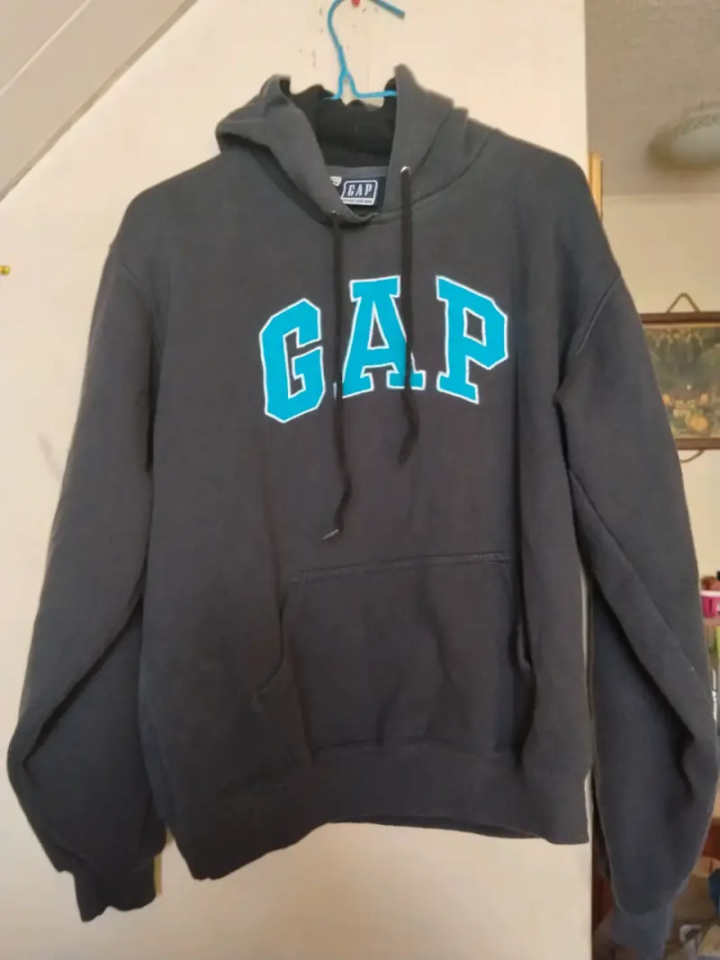 Polerón con capucha GAP gris oscuro - 2