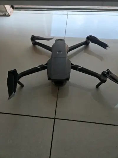 Drone DJI Mavic 2 Pro Fly More Combo poco uso - miniatura 1