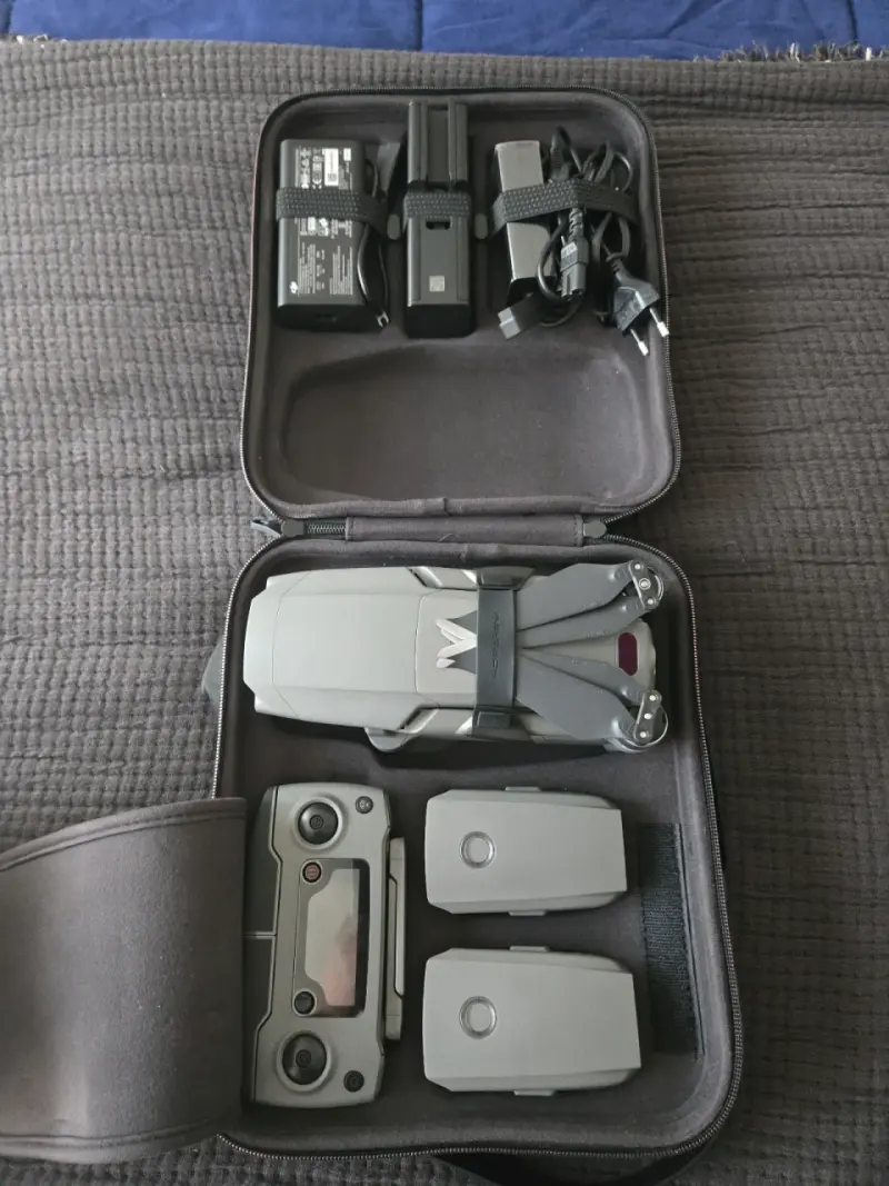 Drone DJI Mavic 2 Pro Fly More Combo poco uso - 2