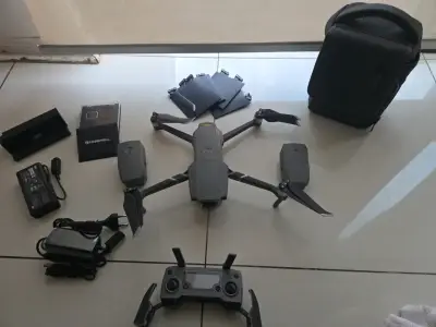 Drone DJI Mavic 2 Pro Fly More Combo poco uso - miniatura 6