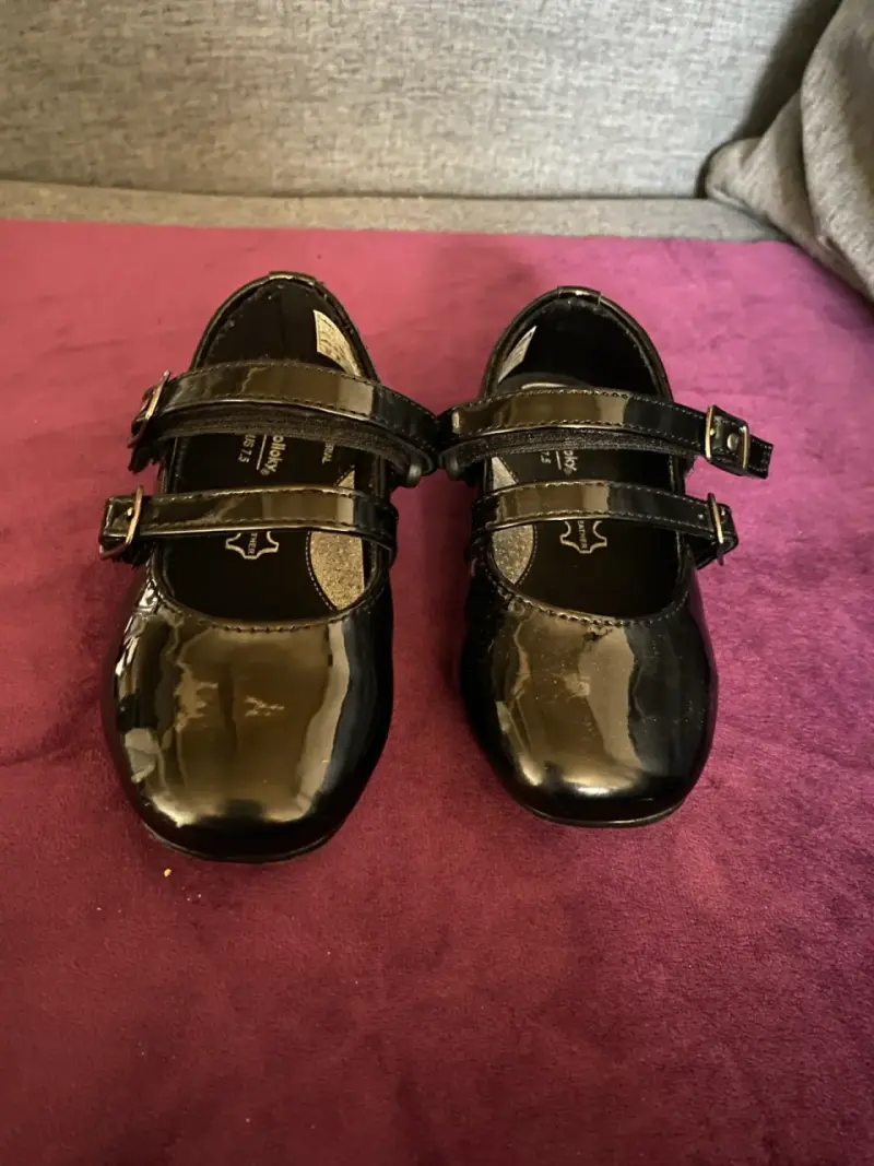 Zapatos de charol negros para niña Colloky - 2
