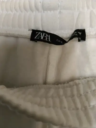 Pantalones deportivos blancos Zara para mujer - miniatura 1