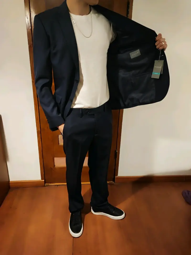 Traje formal para hombre azul y gris - 2