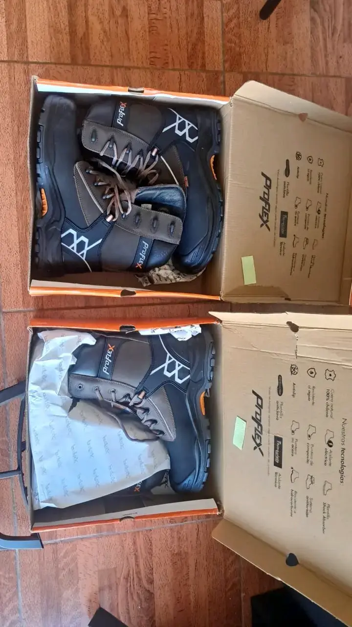 Botas de trekking Protex impermeables
