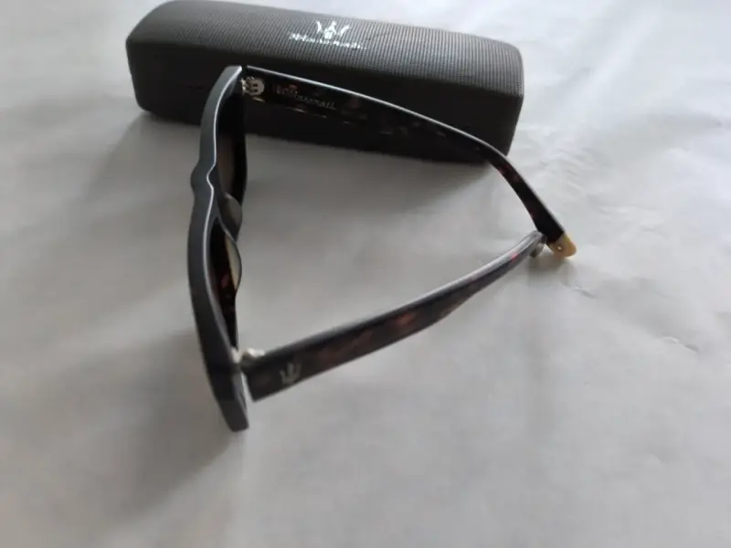 Gafas de sol estilo carey con estuche Maserati - 2