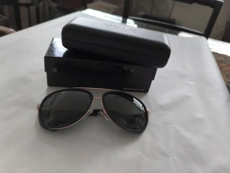 Gafas de sol Vulk estilo aviador con estuche - 1
