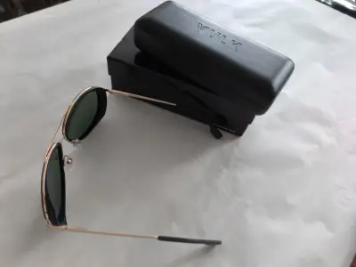 Gafas de sol Vulk estilo aviador con estuche - miniatura 4