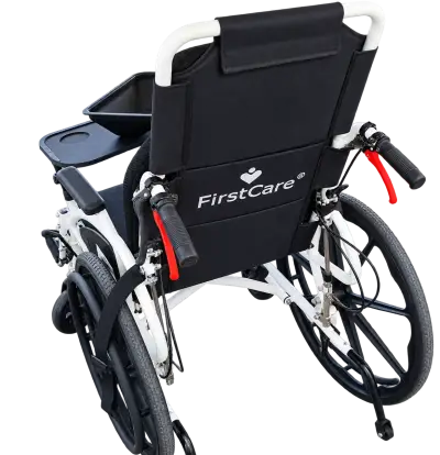 Silla de Ruedas con Bandeja Desmontable FirstCare - miniatura 2