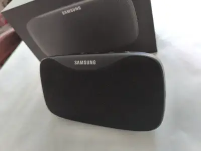 Parlante Bluetooth Samsung Level compacto - miniatura 2