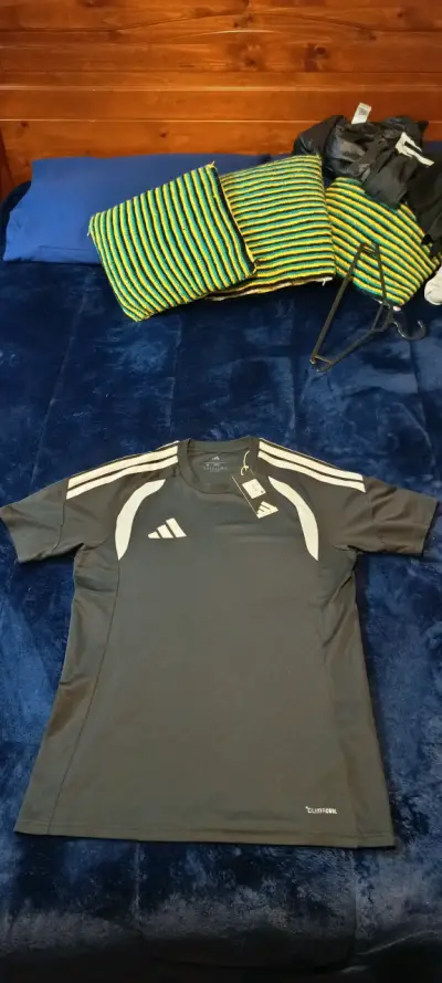 Polera deportiva negra Adidas ClimaCool - miniatura 5