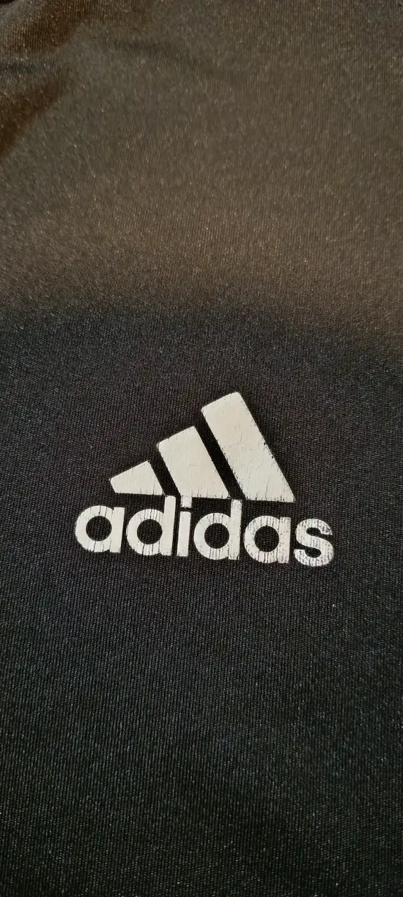 Polera deportiva negra Adidas Aeroready - 4