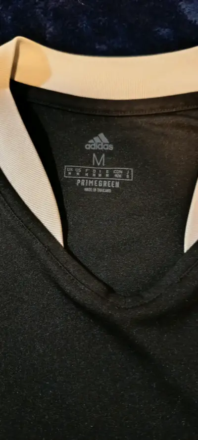 Polera deportiva negra Adidas Aeroready - miniatura 5