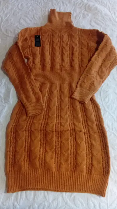 Vestido de punto cuello alto en varios colores - miniatura 3