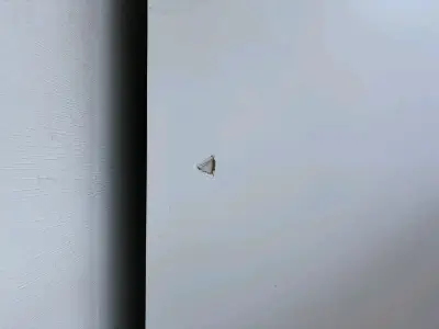 Escritorio blanco IKEA Lagkapten con almacenamiento - miniatura 2