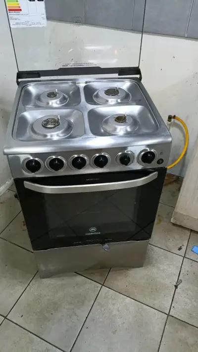 Cocina a gas Mademsa con horno y 4 quemadores - miniatura 1