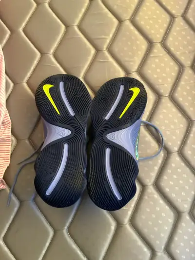 Zapatillas deportivas gianis inmortality 4 - miniatura 3