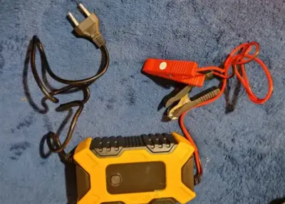 Cargador de Baterías Autos,E-FAST TK-300 6A - miniatura 2