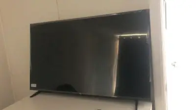 Televisor TCL 4K Smart TV 55 pulgadas - miniatura 2