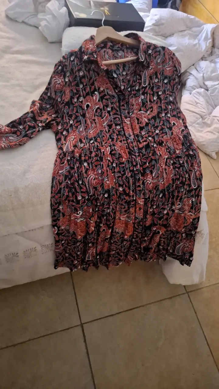 Vestido medio muslo estampado floral bohemio - 3