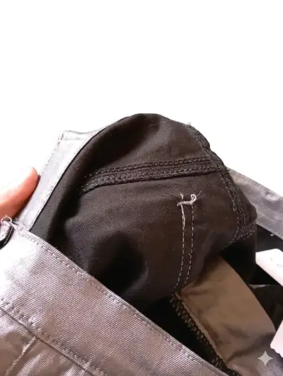 Pantalones plateados de mujer estilo skinny - miniatura 4