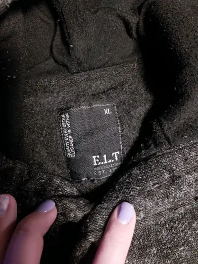 Polerón con capucha gris oscuro y detalles de cuer - miniatura 3