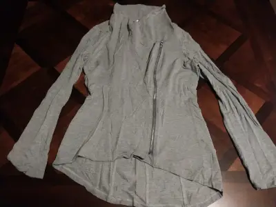 Chaqueta Gris con Cierre Asimétrico Promod - miniatura 1