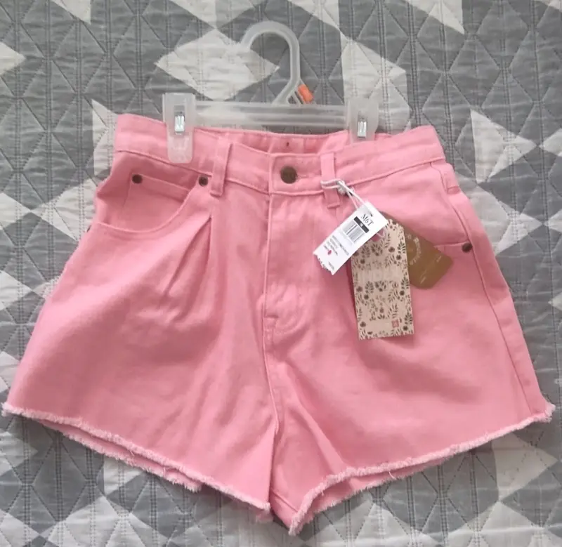 Shorts de mezclilla rosa para mujer