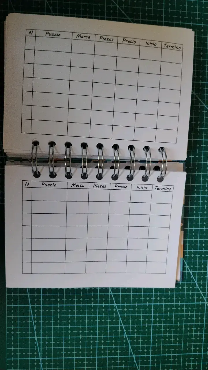 Cuaderno de Puzzles con Diseño Colorido - 4